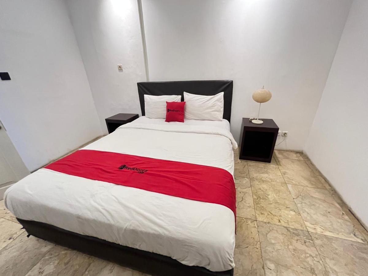 Reddoorz Near Kantor Walikota 마나도 외부 사진