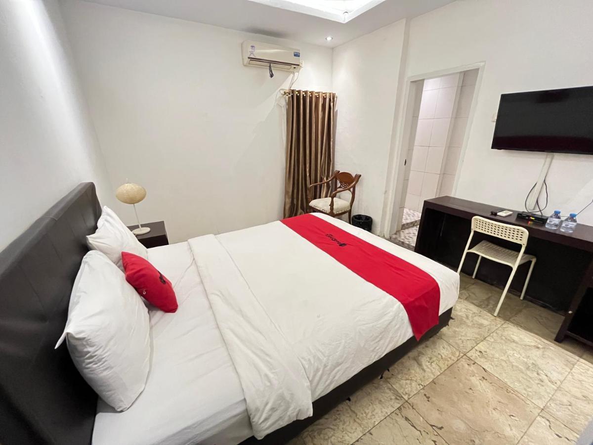 Reddoorz Near Kantor Walikota 마나도 외부 사진