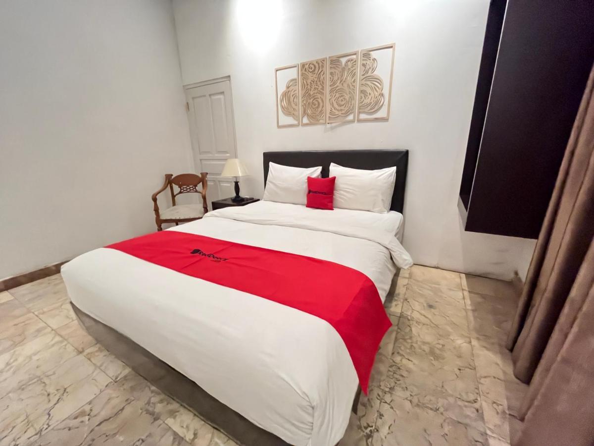 Reddoorz Near Kantor Walikota 마나도 외부 사진